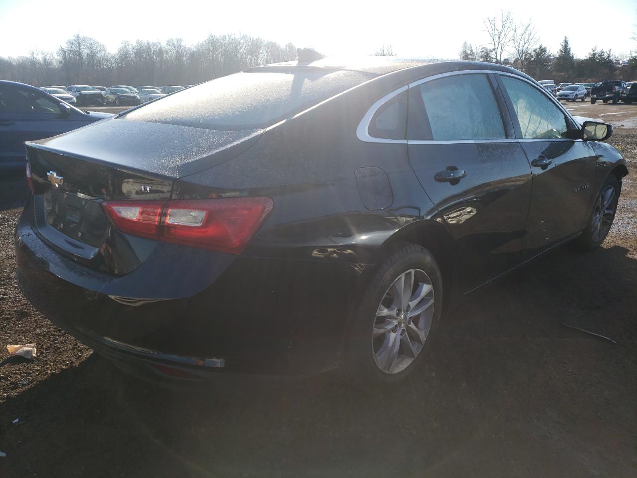 Photo 4 from auction – 2016 CHEVROLET MALIBU LT with VIN 1G1ZE5ST4GF223865