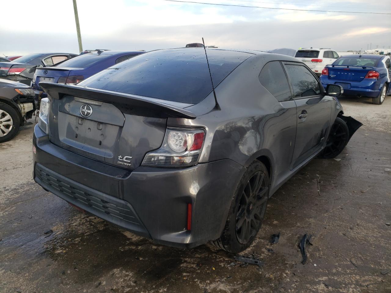 Photo 4 from auction – 2014 TOYOTA SCION TC with VIN JTKJF5C75E3075932