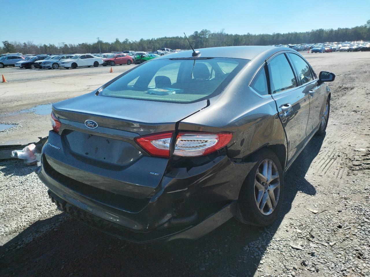 Photo 4 from auction – 2015 FORD FUSION SE with VIN 3FA6P0H78FR122014