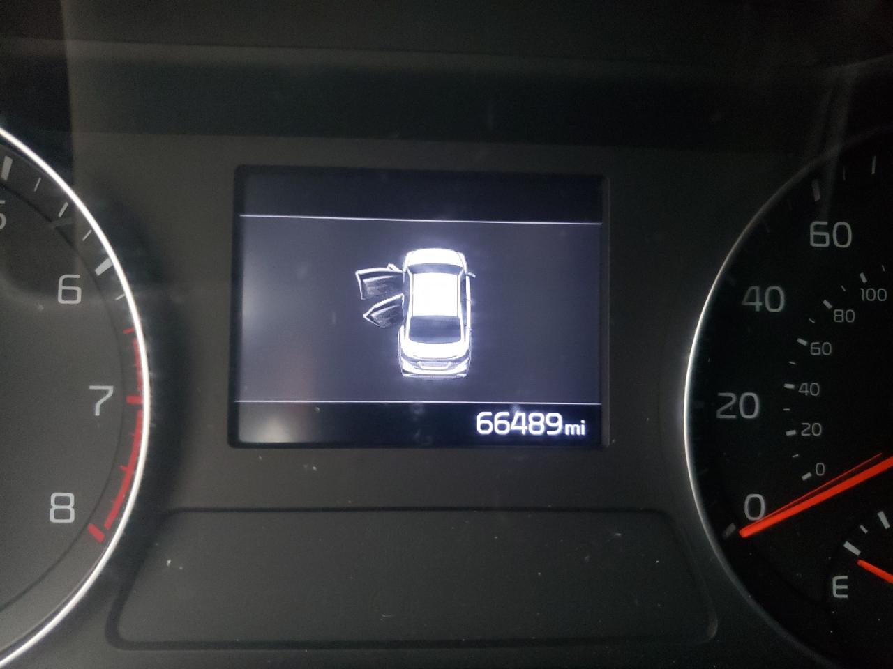 Photo 8 from auction – 2020 KIA FORTE FE with VIN 3KPF24AD5LE202583