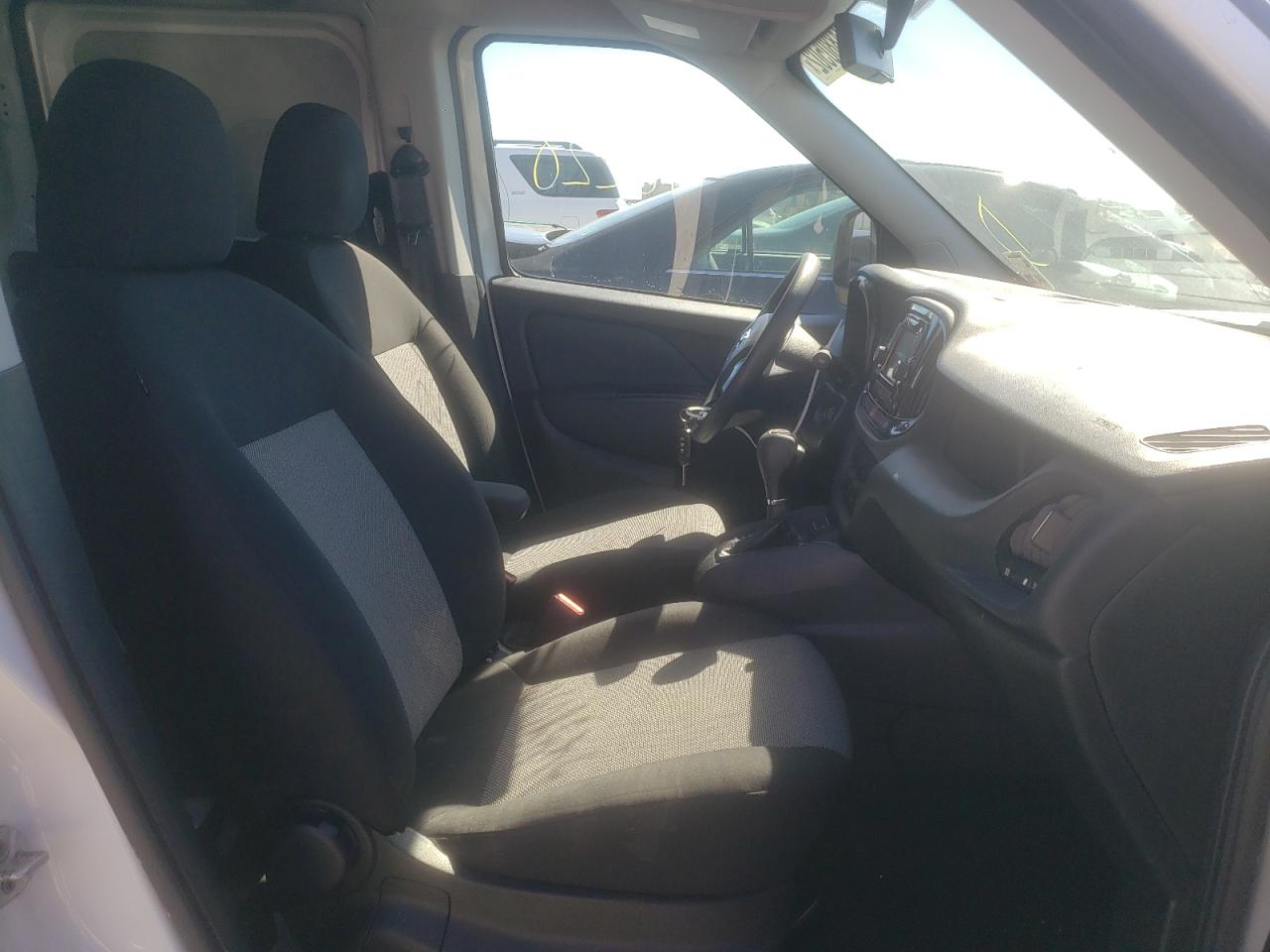 Photo 5 from auction – 2019 RAM PROMASTER with VIN ZFBHRFAB2K6M29686