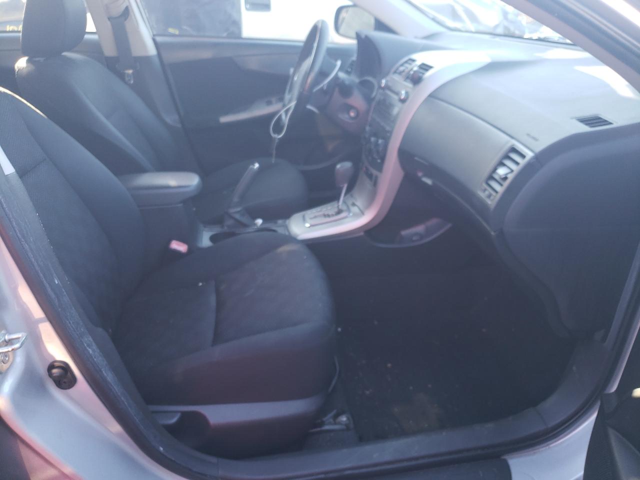 Photo 5 from auction – 2010 TOYOTA COROLLA BA with VIN 1NXBU4EEXAZ207171