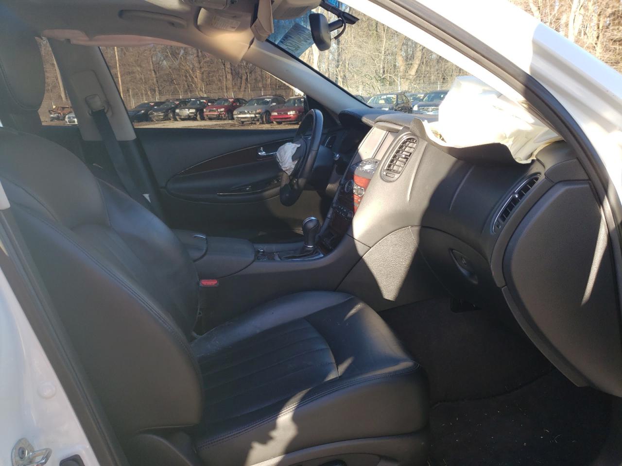Photo 5 from auction – 2017 INFINITI QX50 with VIN JN1BJ0RR9HM406762