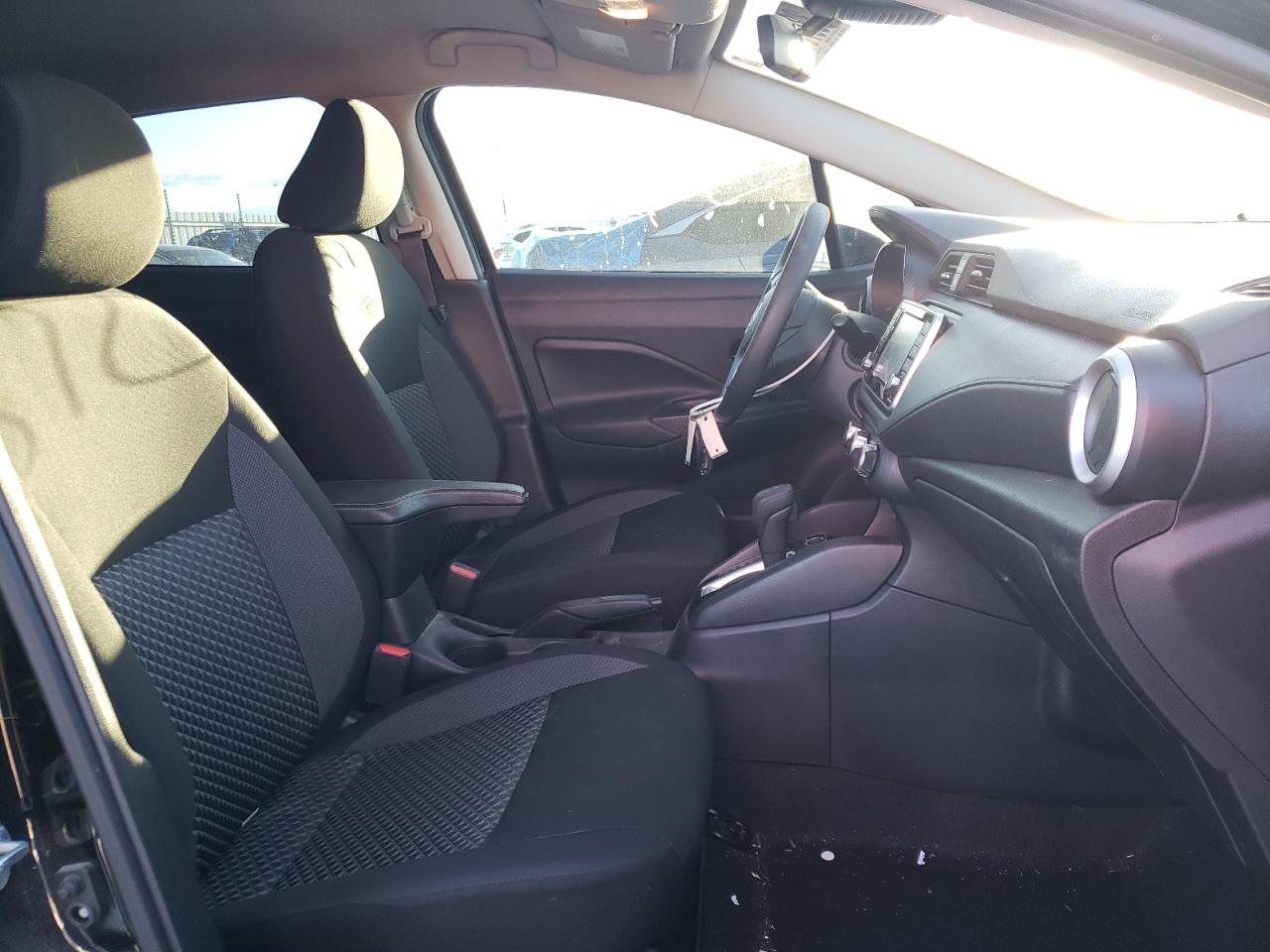 Photo 5 from auction – 2020 NISSAN VERSA S with VIN 3N1CN8DV4LL916368
