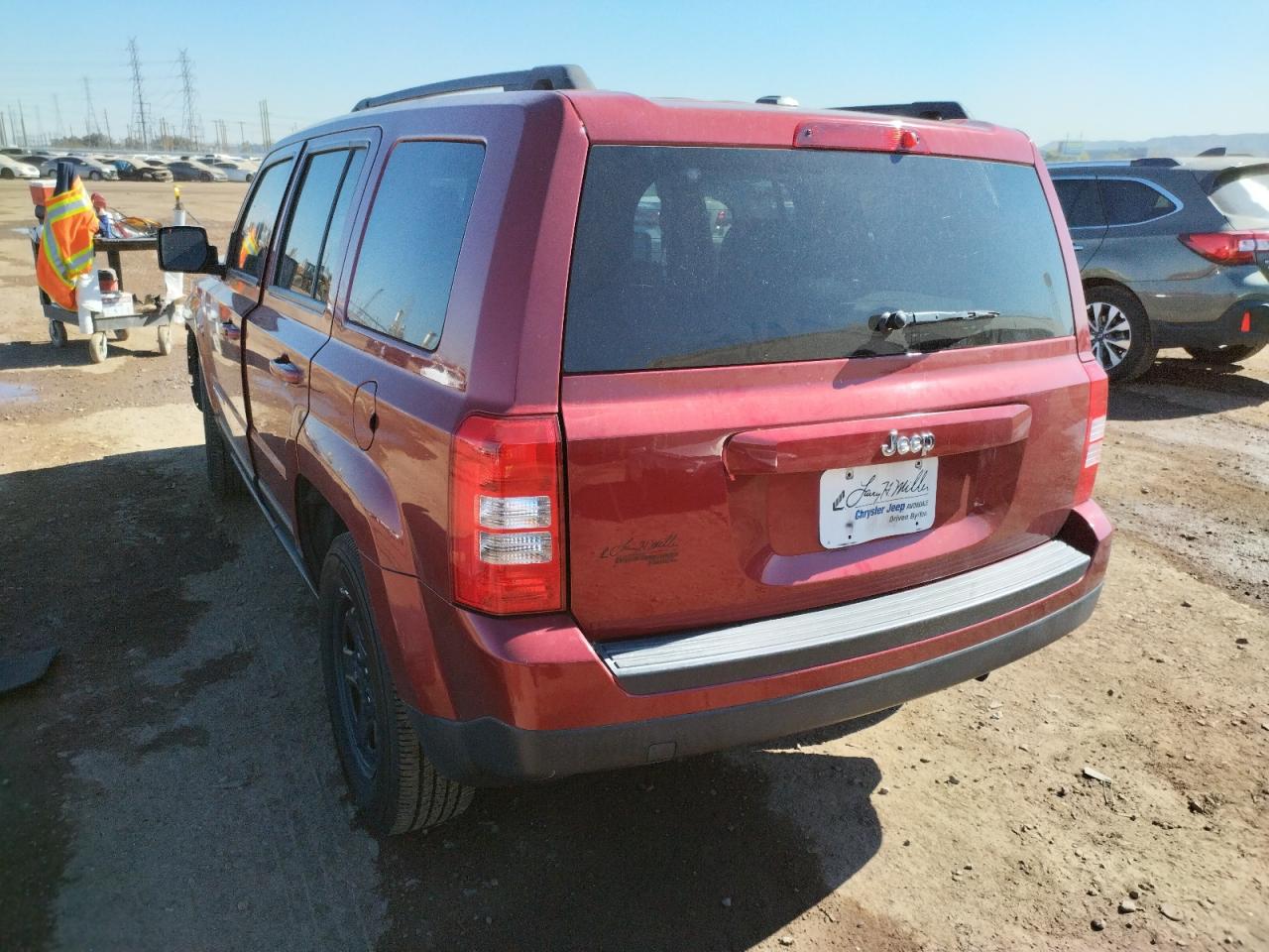 Photo 3 from auction – 2016 JEEP PATRIOT SP with VIN 1C4NJPBB2GD703239
