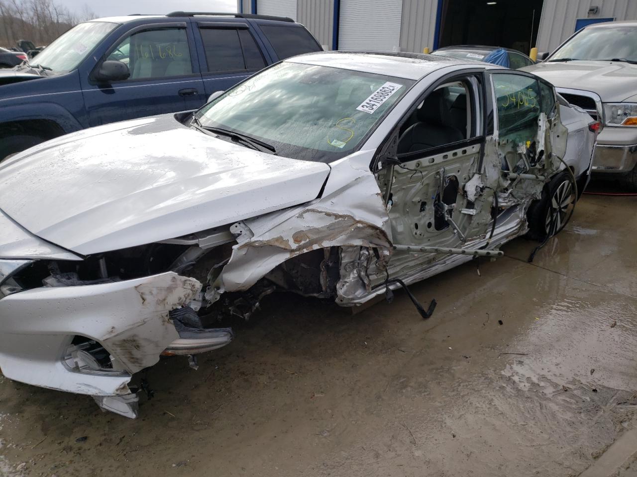 Photo 9 from auction – 2019 NISSAN ALTIMA SL with VIN 1N4BL4EV6KC241452