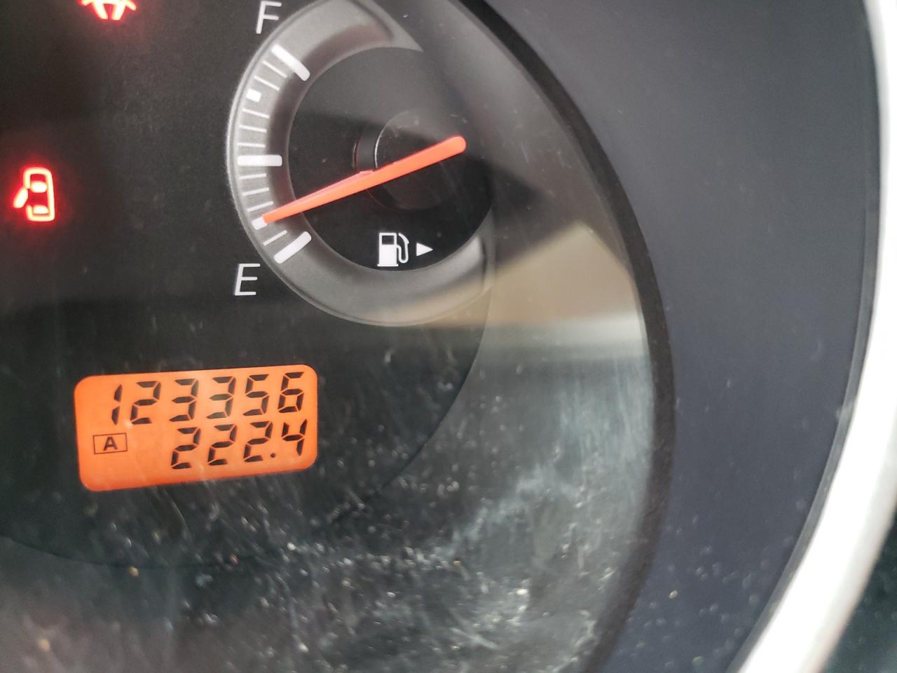 Photo 8 from auction – 2011 NISSAN VERSA S with VIN 3N1BC1CP5BL424913