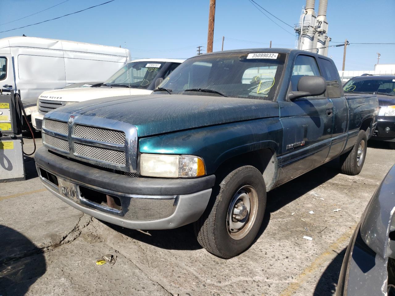 Photo 2 from auction – 1998 DODGE RAM 1500 with VIN 1B7HC13Y1WJ220025