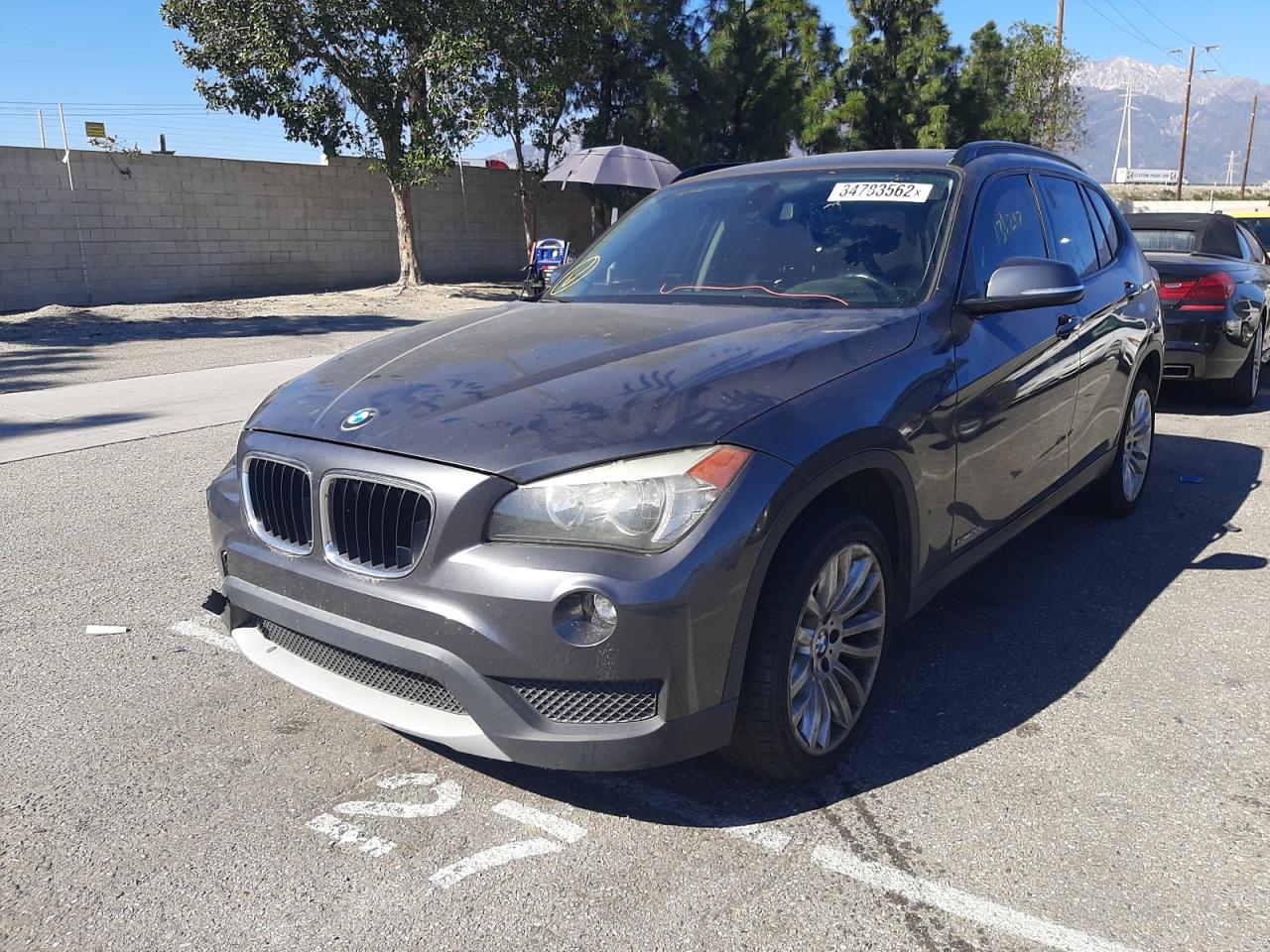 Photo 2 from auction – 2013 BMW X1 SDRIVE2 with VIN WBAVM1C52DVW46525