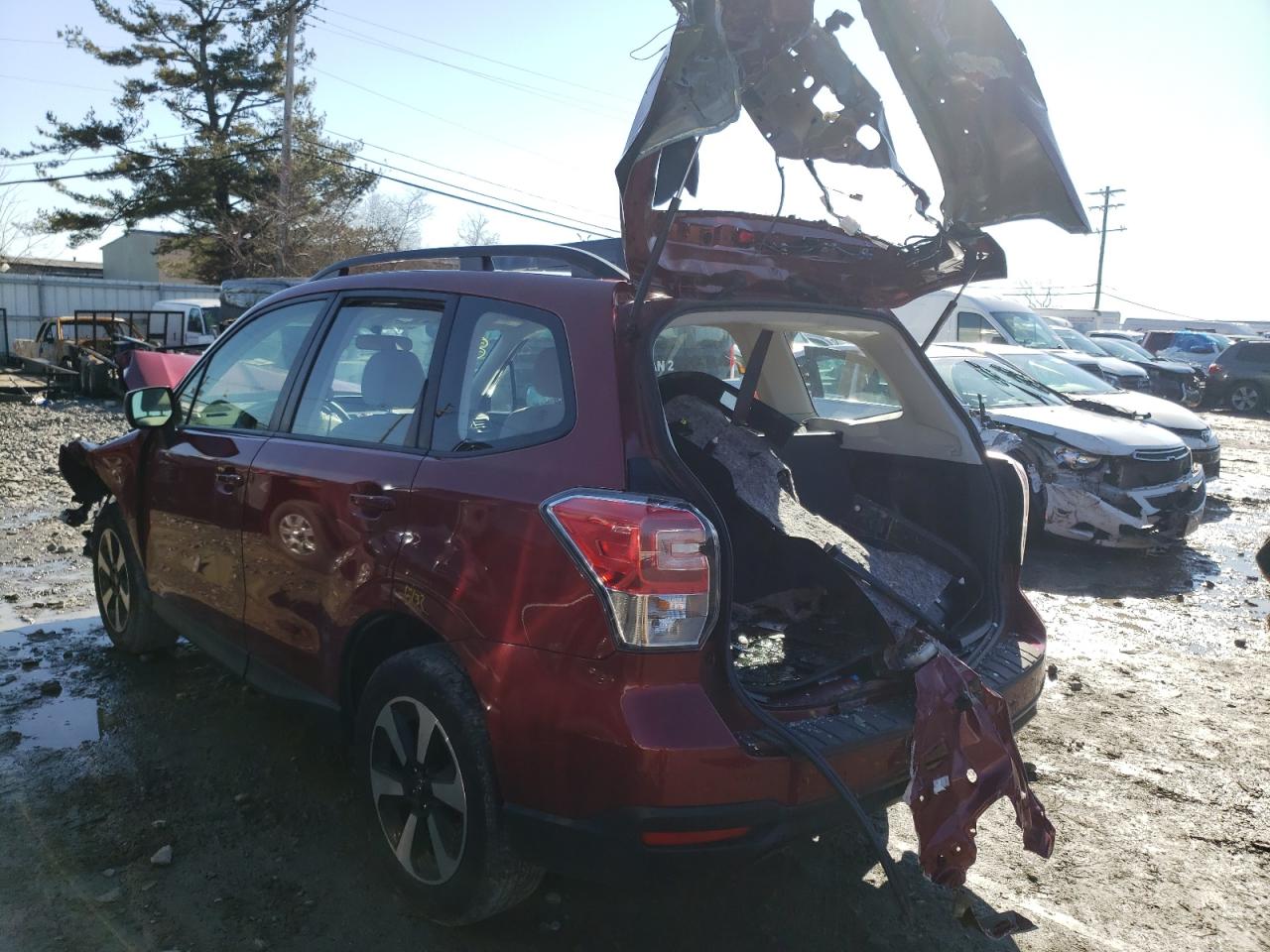 Photo 3 from auction – 2018 SUBARU FORESTER 2 with VIN JF2SJABC1JH495039