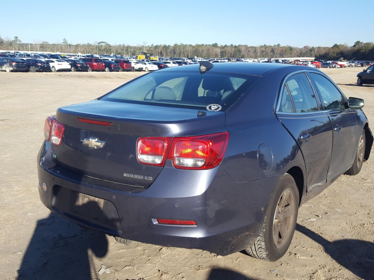 Photo 4 from auction – 2015 CHEVROLET MALIBU LS with VIN 1G11A5SL8FF148935