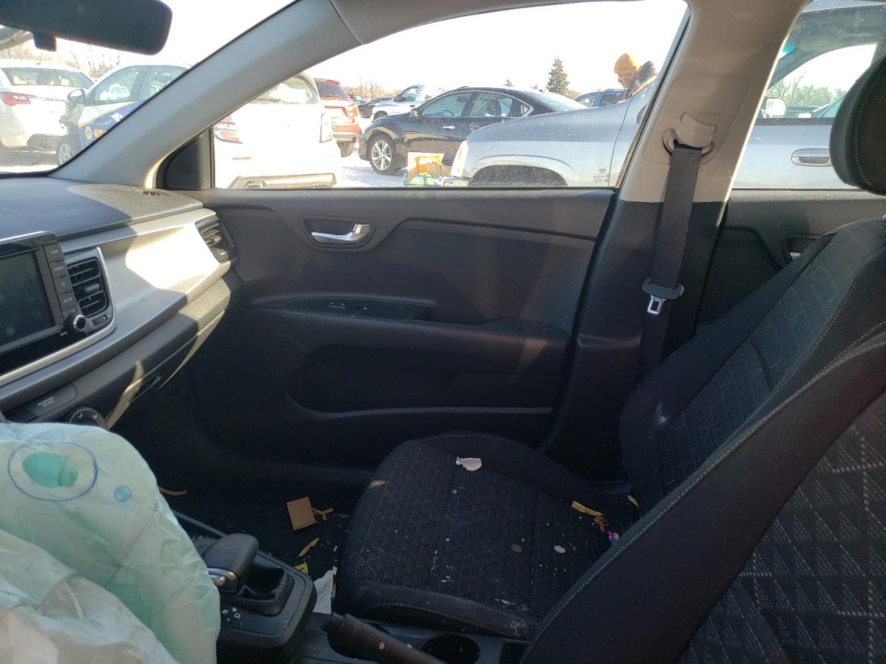 Photo 5 from auction – 2020 KIA RIO LX with VIN 3KPA24AD4LE338052