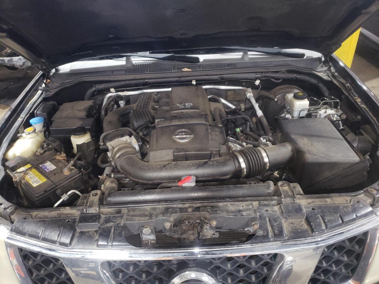 Photo 7 from auction – 2005 NISSAN FRONTIER K with VIN 1N6AD06UX5C404302
