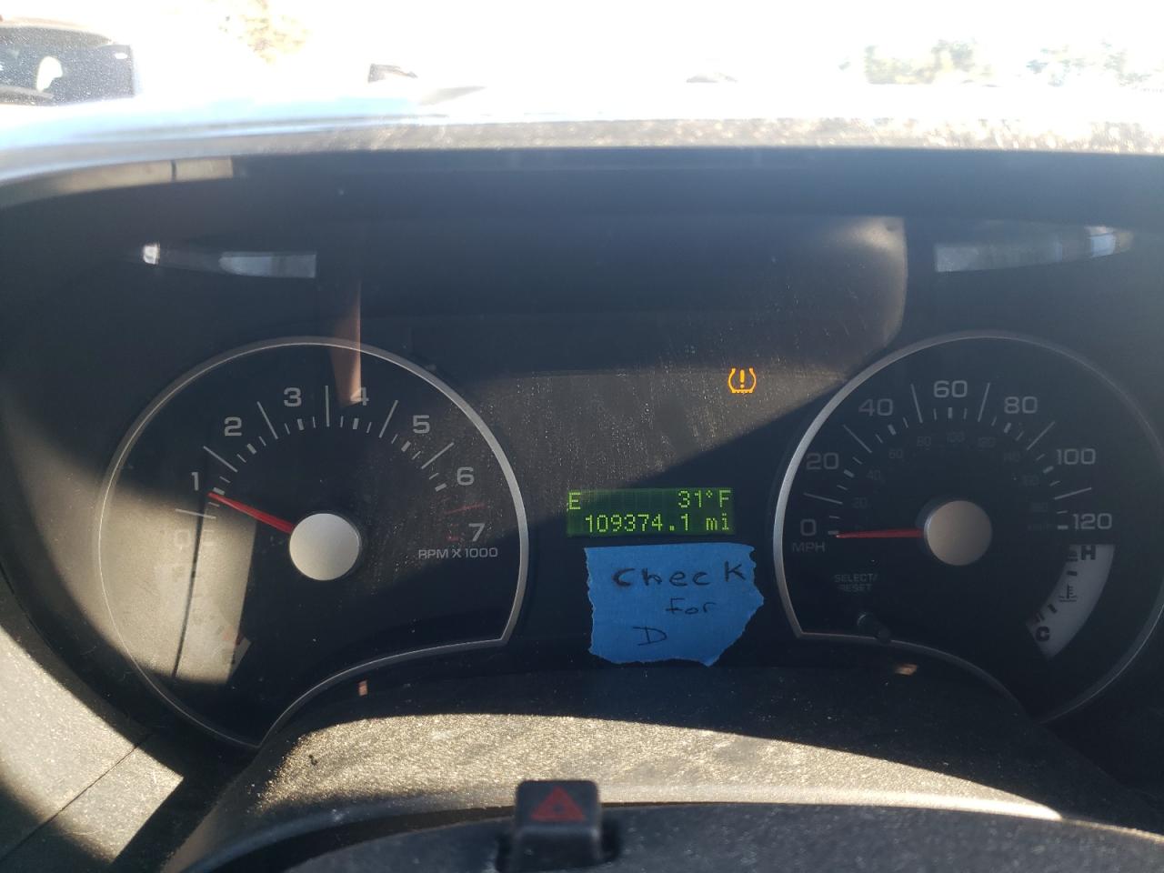 Photo 8 from auction – 2008 FORD EXPLORER X with VIN 1FMEU73E88UA13265