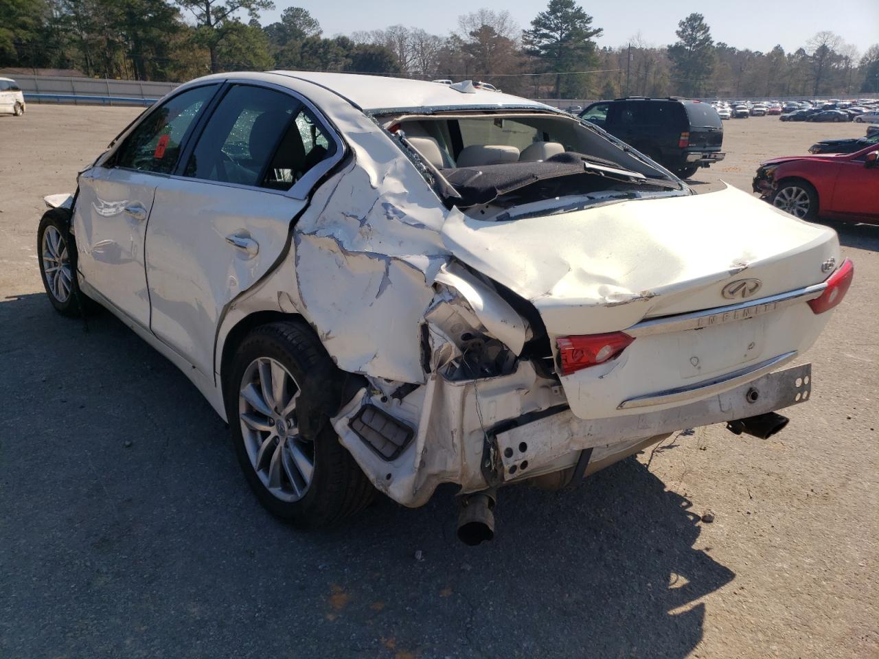 Photo 3 from auction – 2015 INFINITI Q50 BASE with VIN JN1BV7AP0FM353552