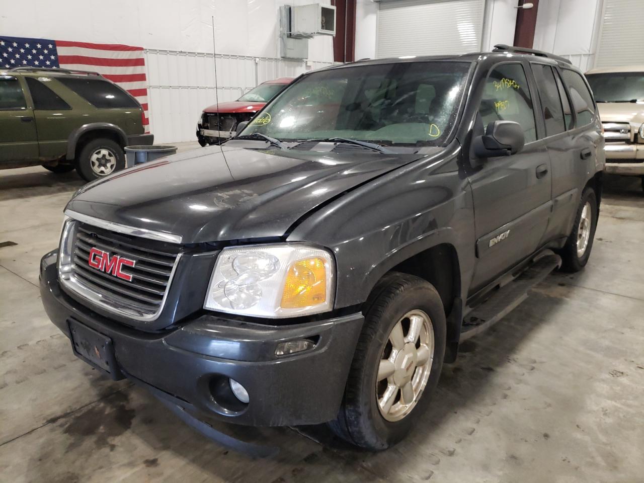 Photo 2 from auction – 2003 GMC ENVOY with VIN 1GKDT13S932110814
