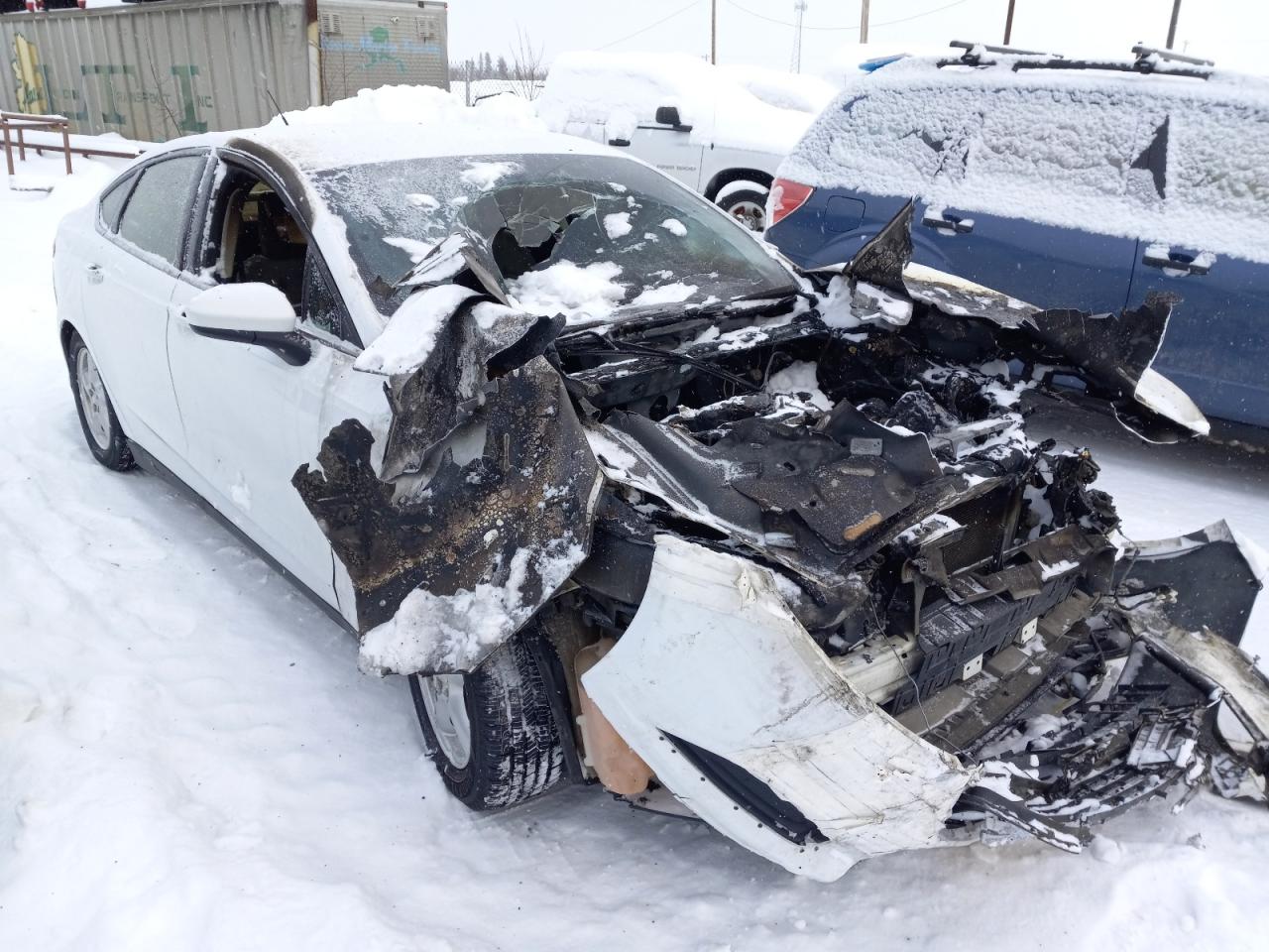 FORD FUSION S 2014 with VIN 1FA6P0G76E5402596 - Photo from auction