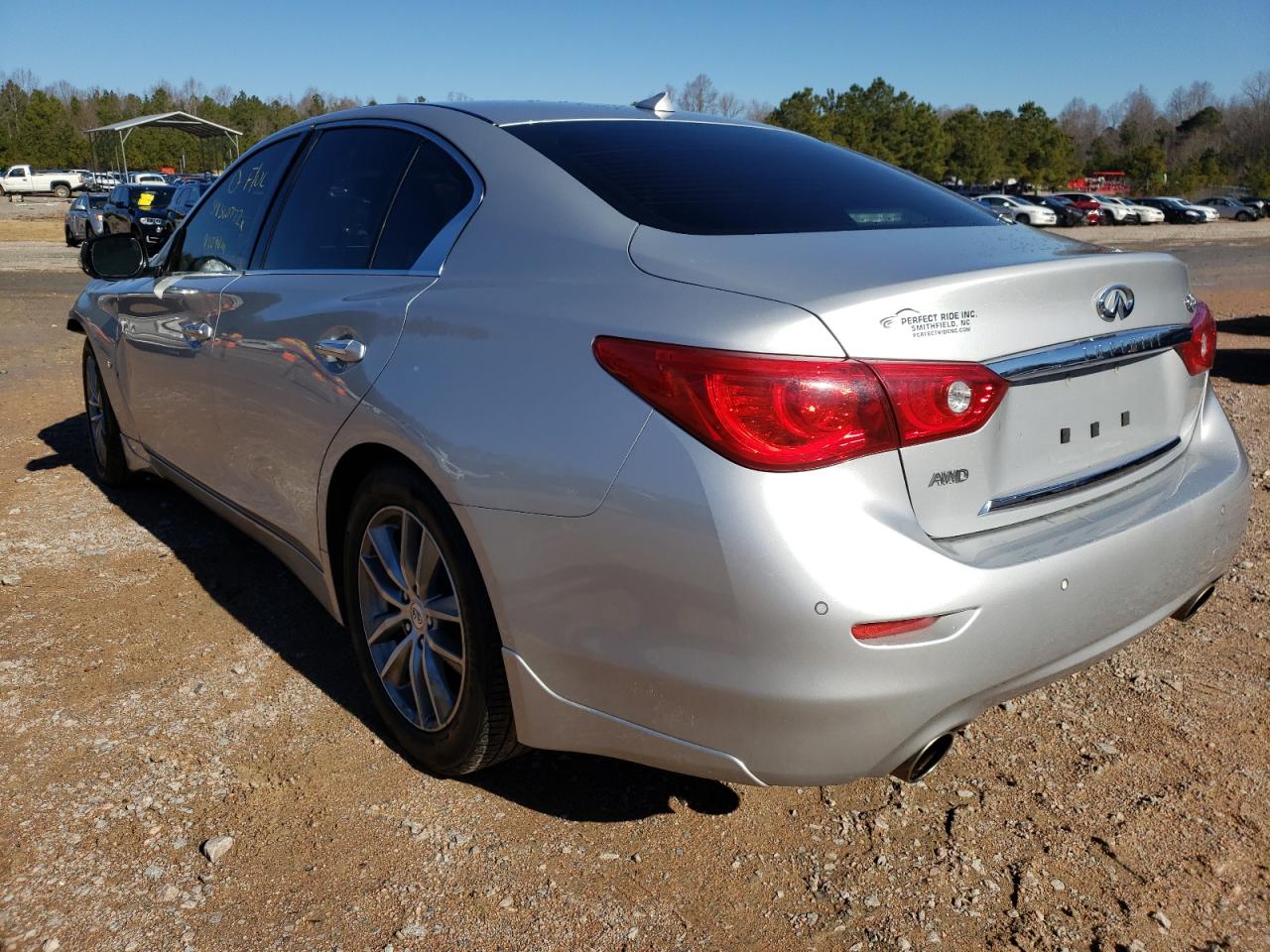 Photo 3 from auction – 2014 INFINITI Q50 BASE with VIN JN1BV7AR1EM702914