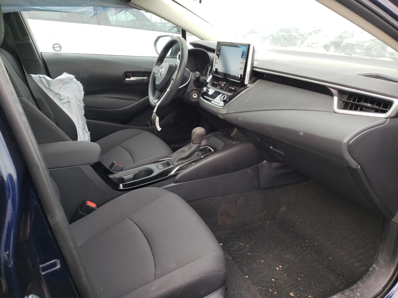Photo 5 from auction – 2020 TOYOTA COROLLA LE with VIN 5YFBPRBE4LP042179