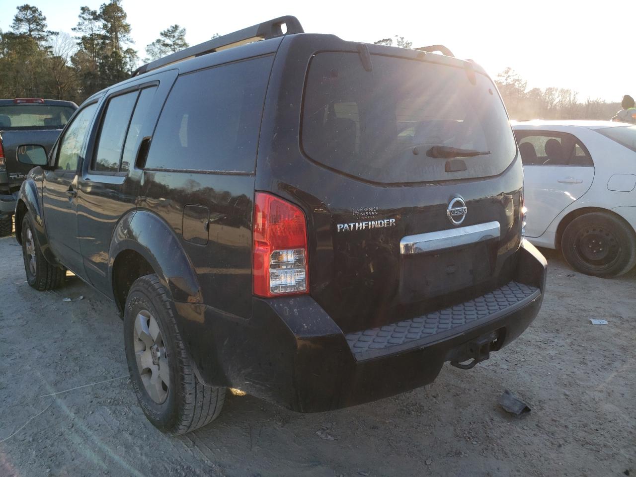 Photo 3 from auction – 2012 NISSAN PATHFINDER with VIN 5N1AR1NN2CC626829