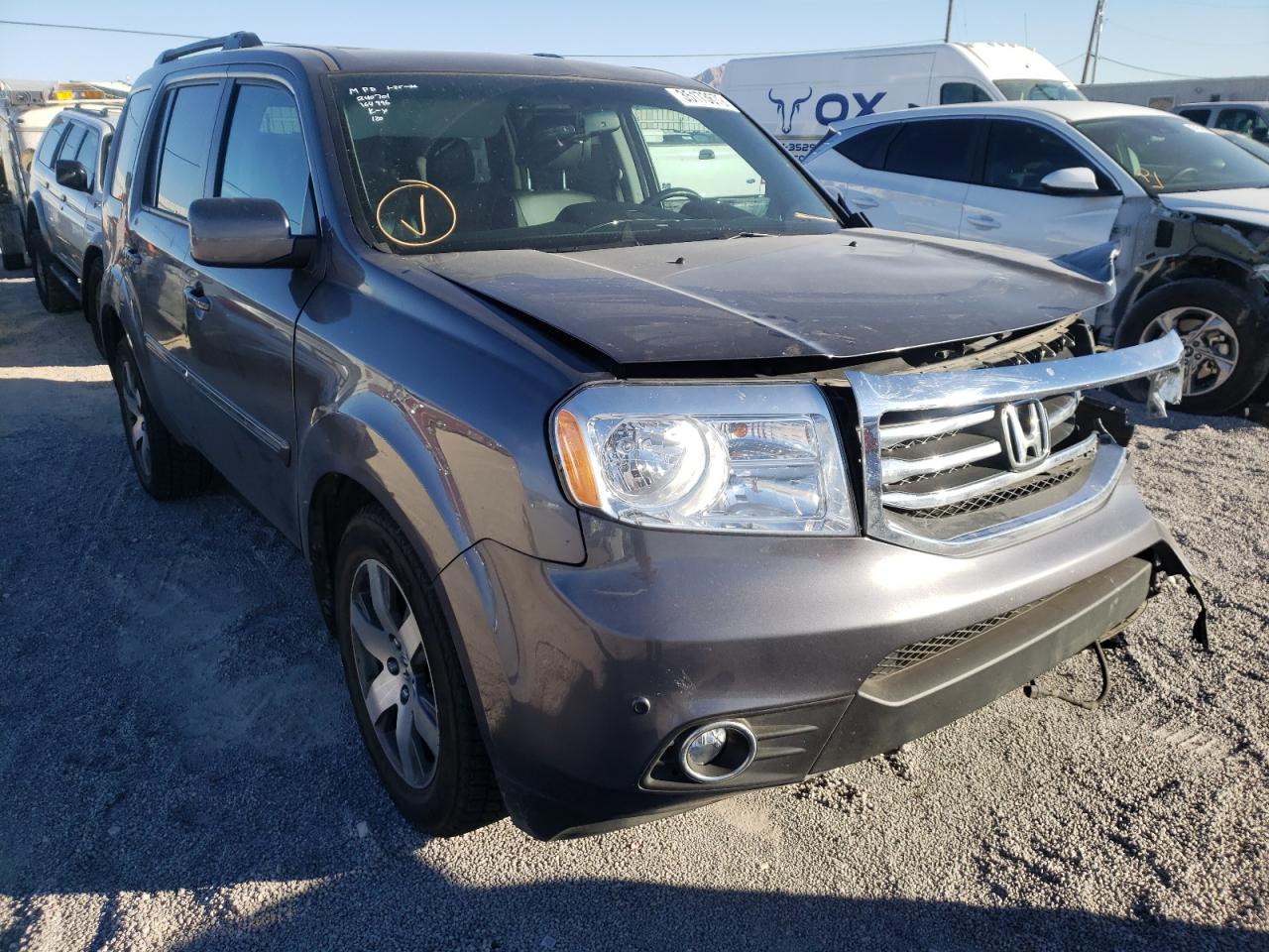 Photo 14 from auction – 2015 HONDA PILOT TOUR with VIN 5FNYF4H97FB502932