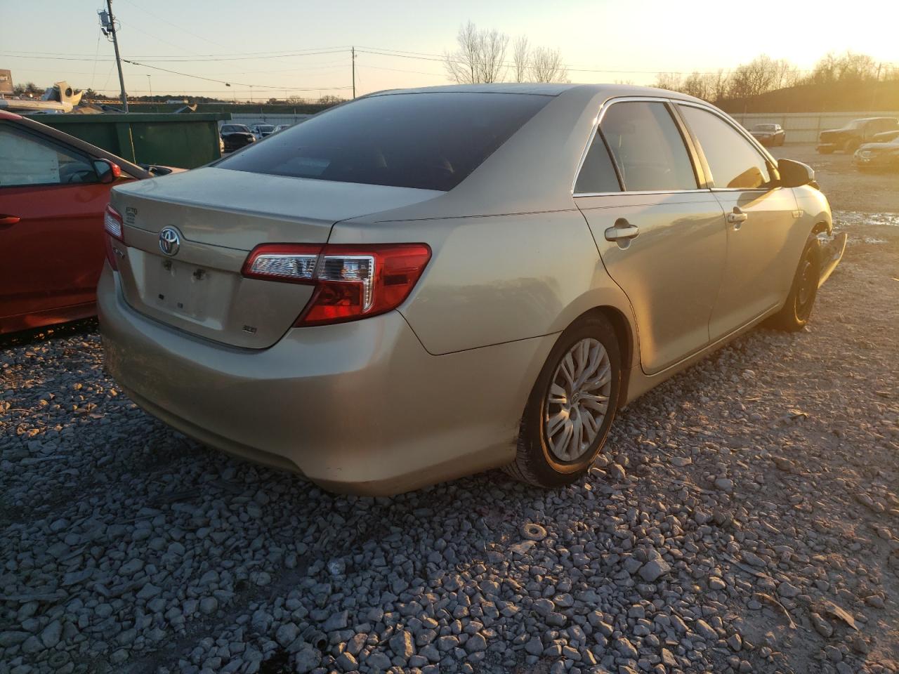 Photo 4 from auction – 2012 TOYOTA CAMRY BASE with VIN 4T1BF1FK8CU587823