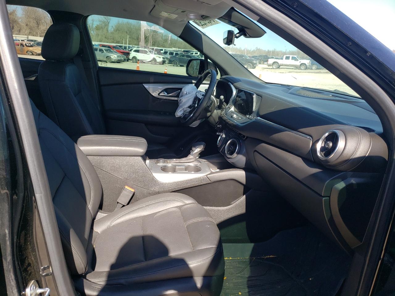 Photo 5 from auction – 2021 CHEVROLET BLAZER 3LT with VIN 3GNKBDRS7MS507272