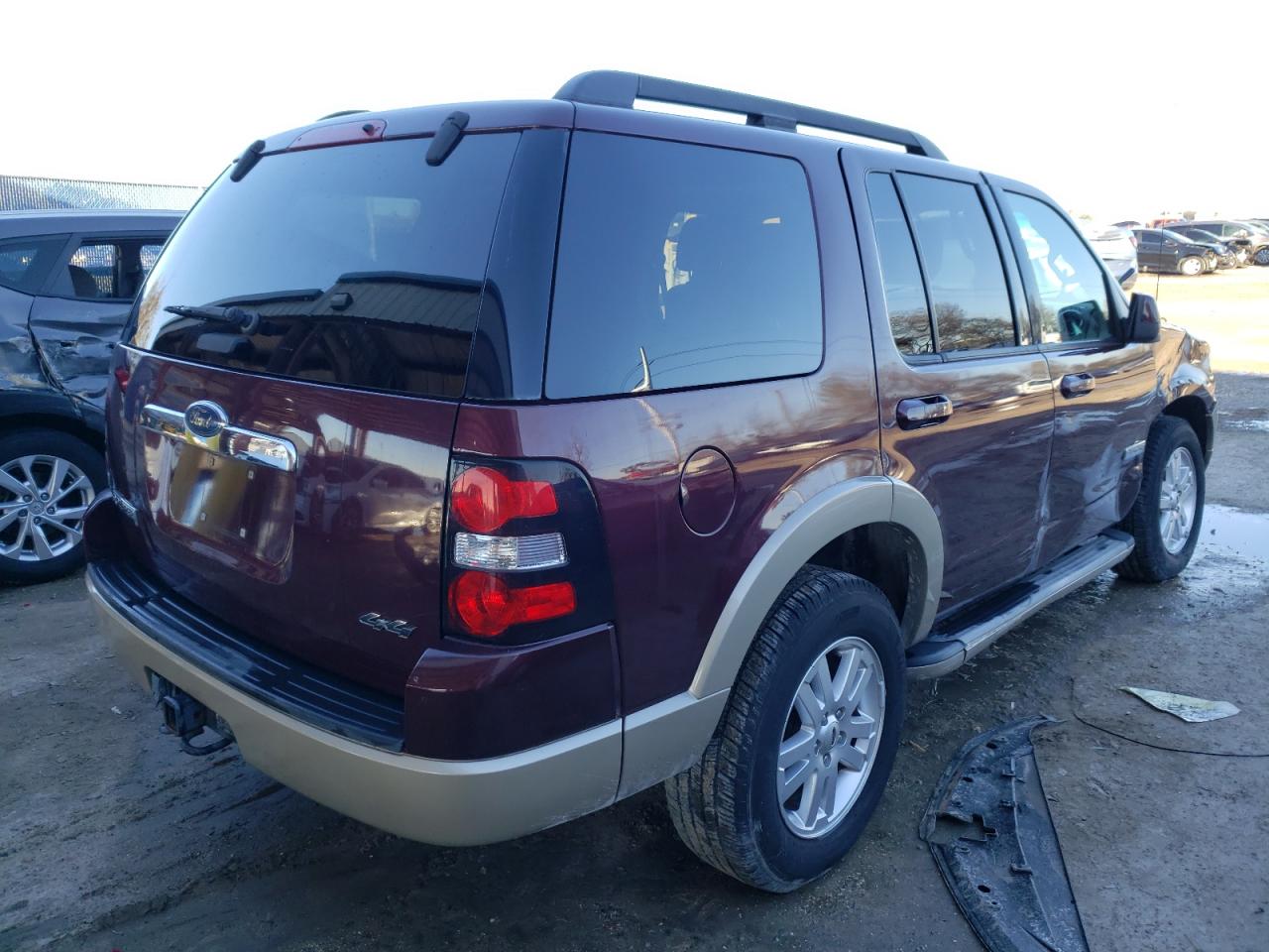 Photo 4 from auction – 2008 FORD EXPLORER E with VIN 1FMEU74E88UA43476