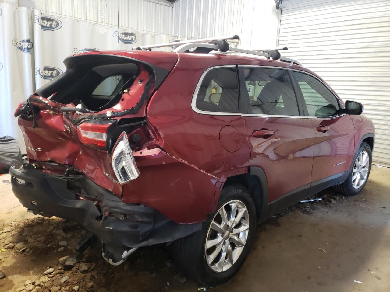 Photo 4 from auction – 2015 JEEP CHEROKEE L with VIN 1C4PJMDB3FW768897