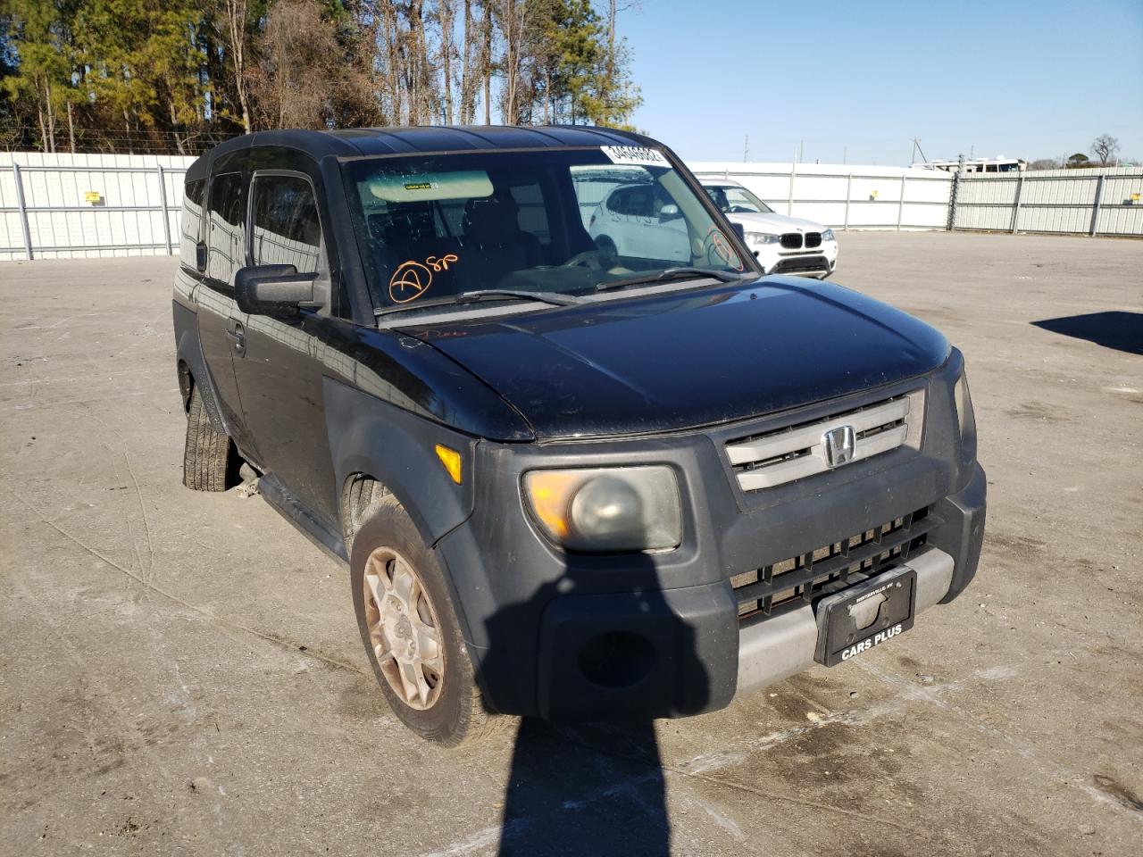 Photo 1 from auction – 2008 HONDA ELEMENT LX with VIN 5J6YH18388L005595