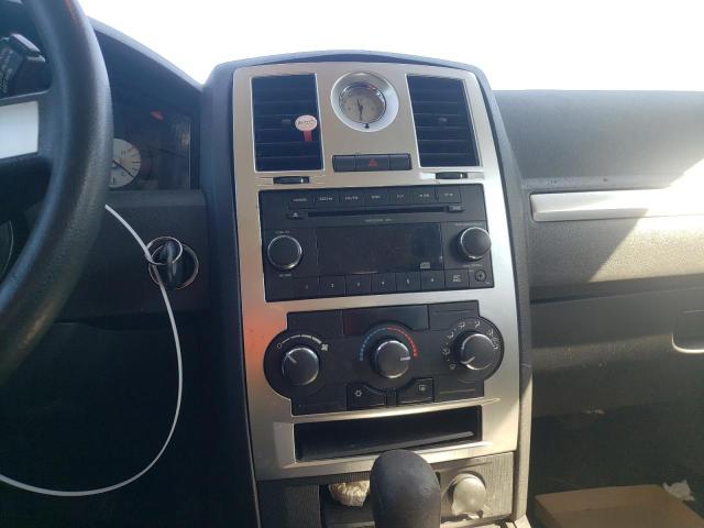Photo 9 from auction – 2009 CHRYSLER 300 LX with VIN 2C3KA43D99H506788