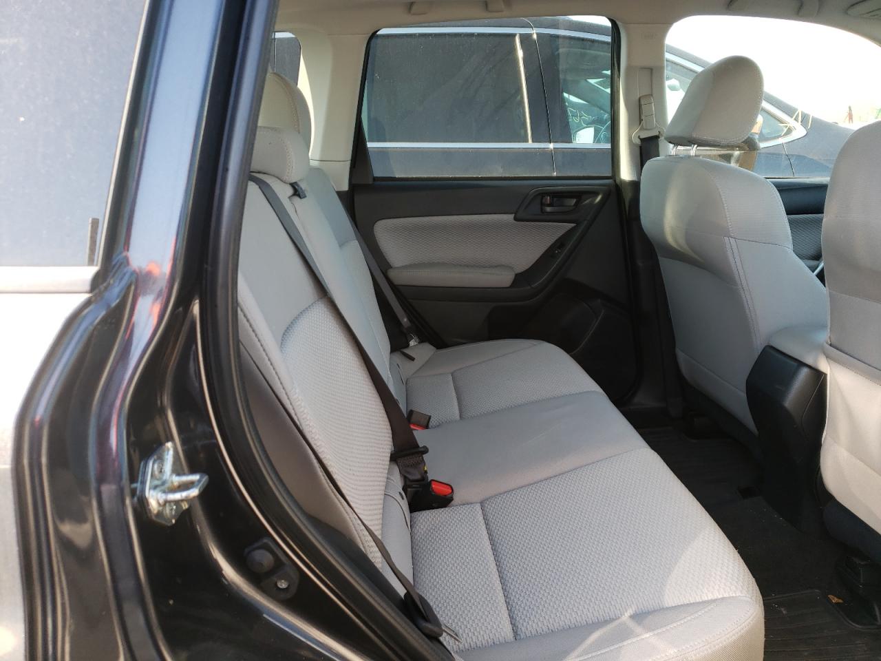 Photo 6 from auction – 2017 SUBARU FORESTER 2 with VIN JF2SJAGC4HH595090