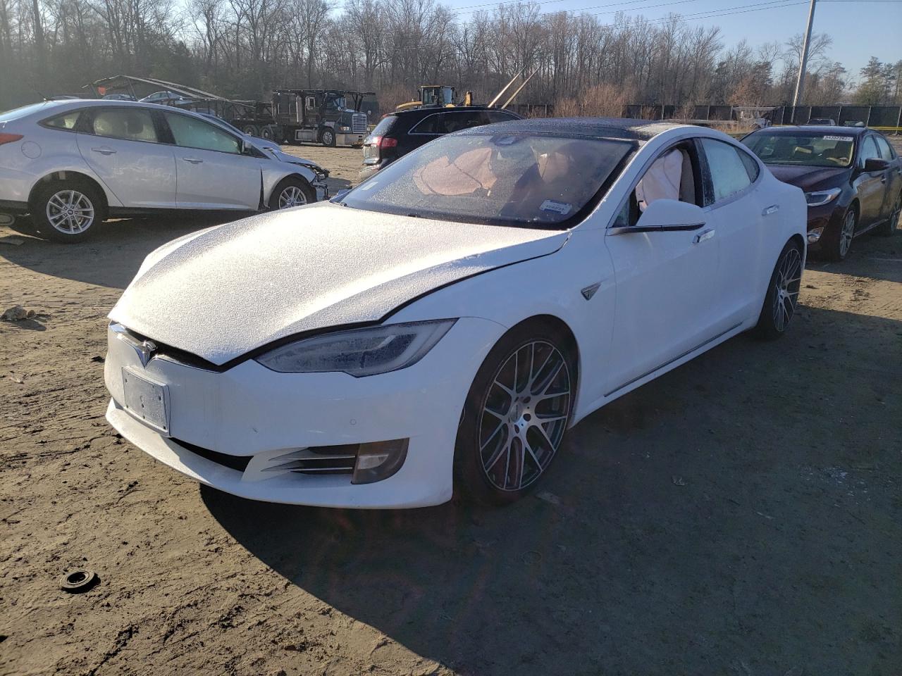 Photo 2 from auction – 2016 TESLA MODEL S with VIN 5YJSA1E20GF159795