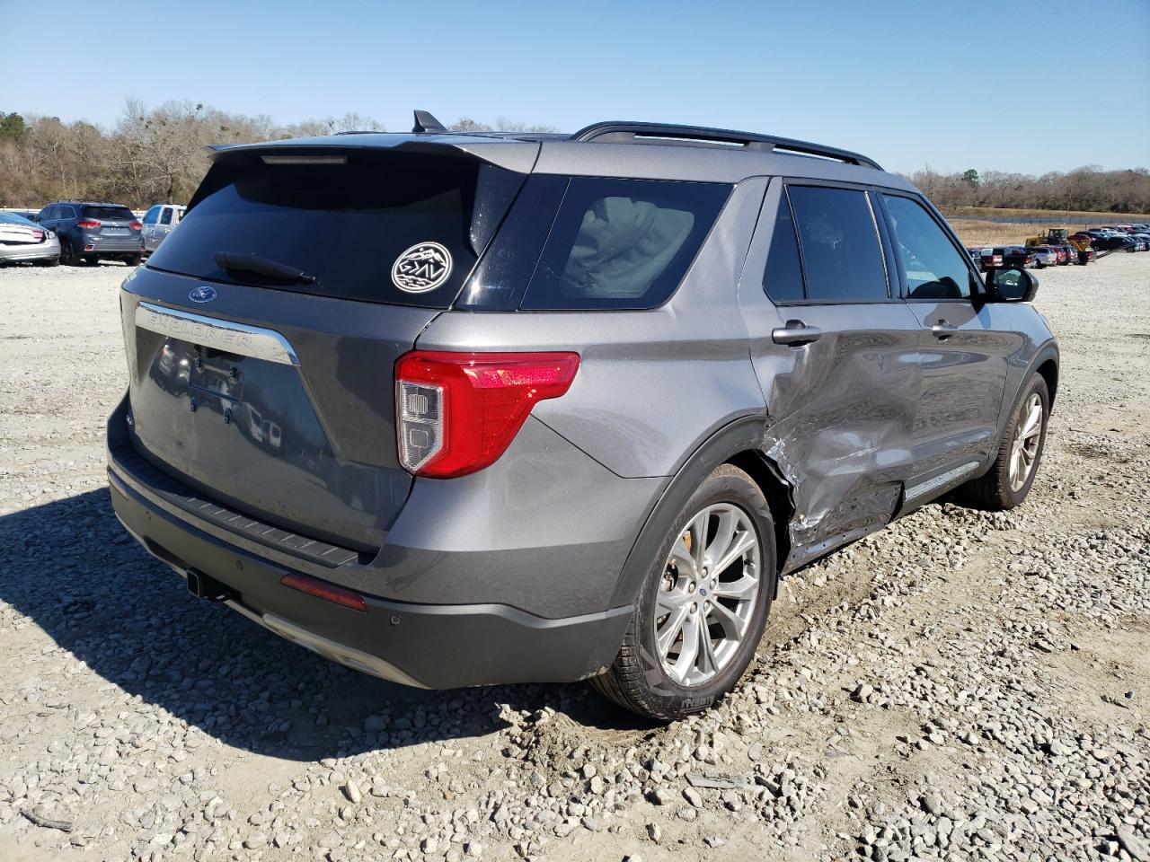 Photo 4 from auction – 2021 FORD EXPLORER X with VIN 1FMSK7DH5MGC05740