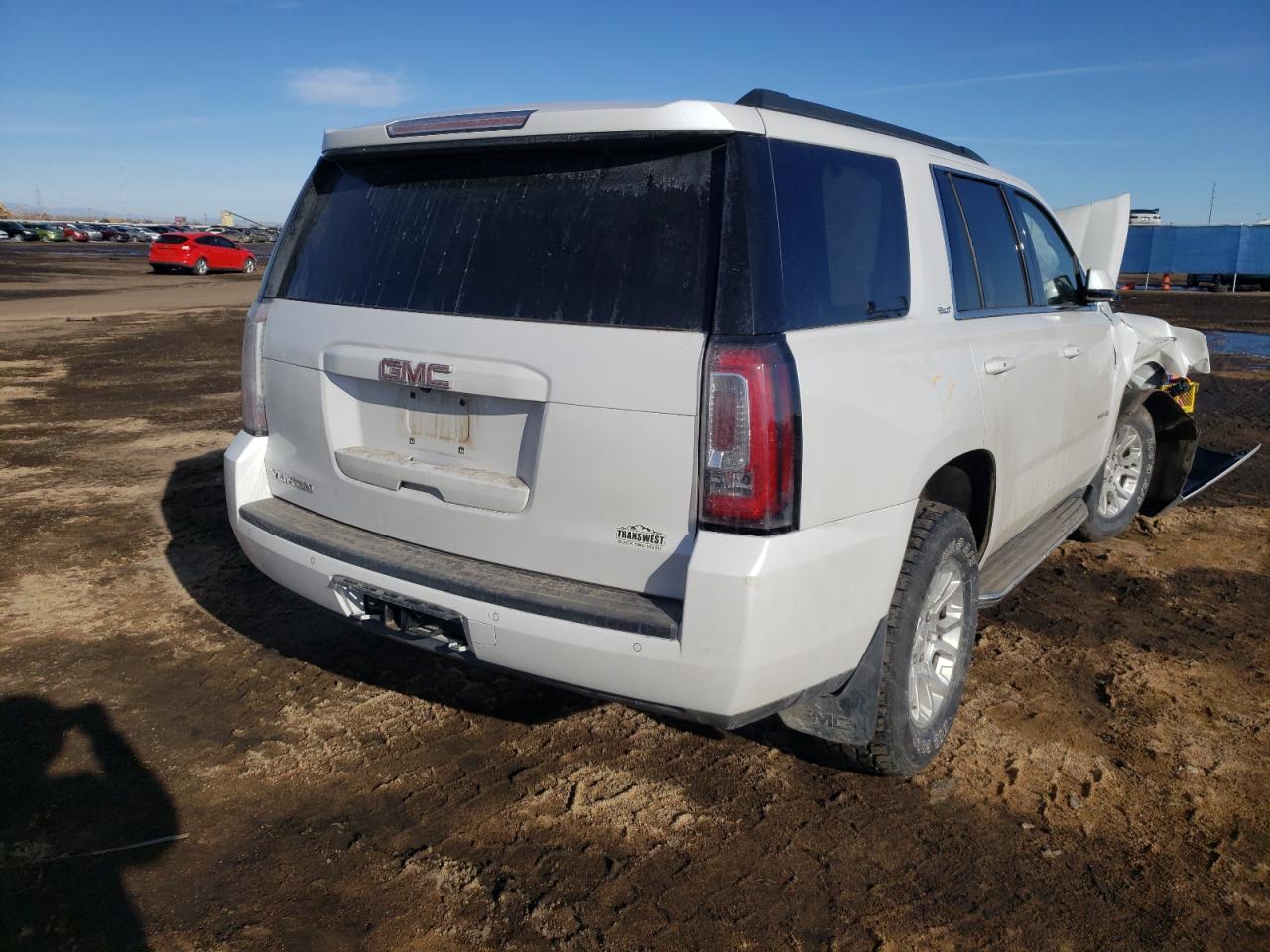 Photo 4 from auction – 2016 GMC YUKON SLT with VIN 1GKS2BKC1GR273576