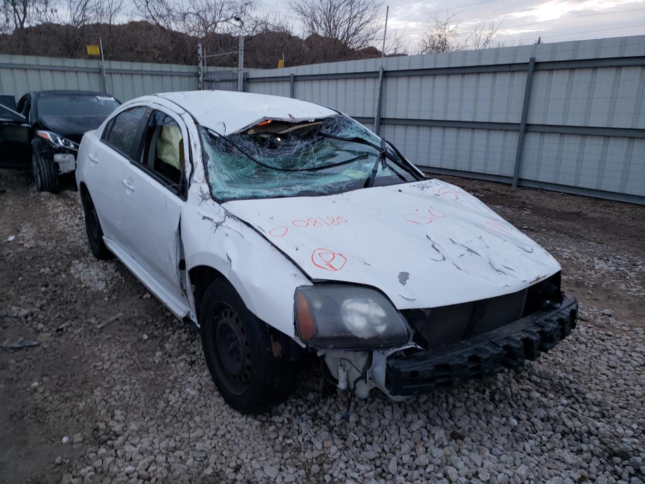 MITSUBISHI GALANT ES 2010 with VIN 4A32B3FFXAE008186 - Photo from auction