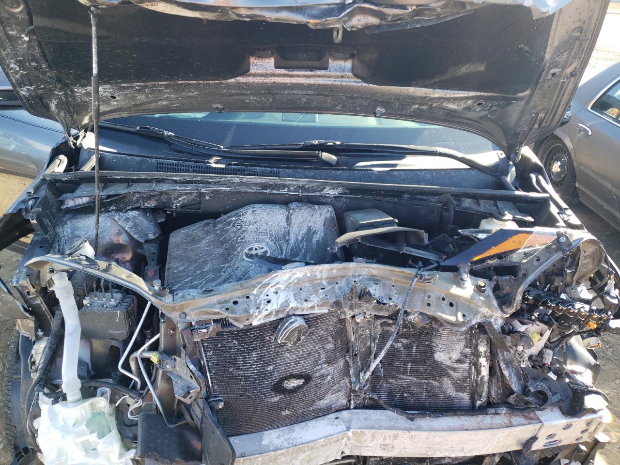 Zdjęcie 7 z aukcji – 2017 TOYOTA HIGHLANDER z VIN 5TDYZRFH9HS205920