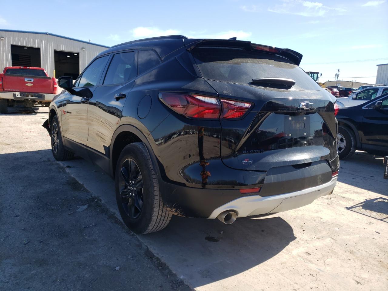 Photo 3 from auction – 2021 CHEVROLET BLAZER 3LT with VIN 3GNKBDRS7MS507272