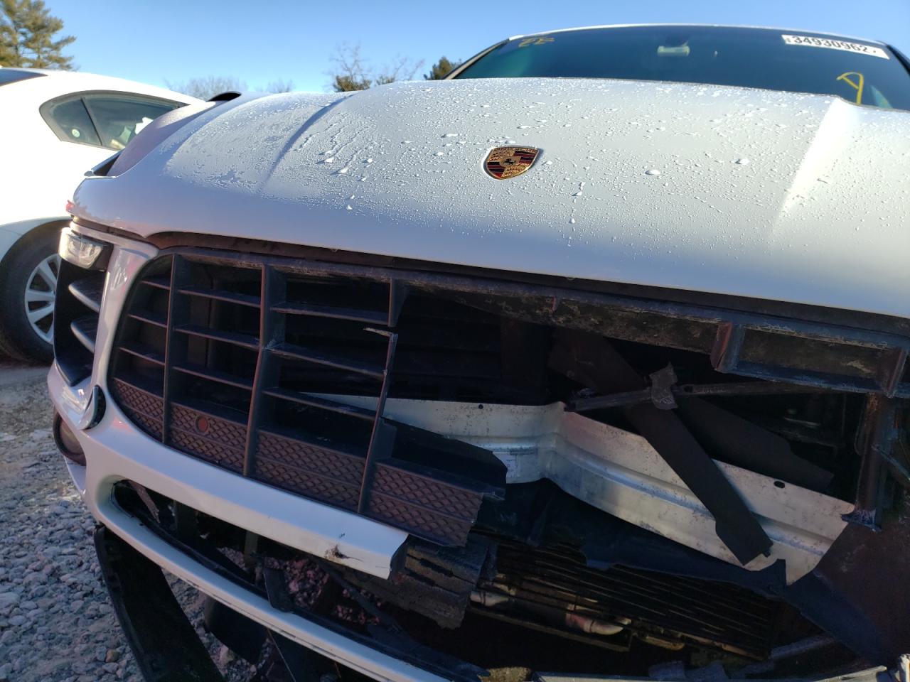 Photo 9 from auction – 2015 PORSCHE MACAN S with VIN WP1AB2A59FLB59366