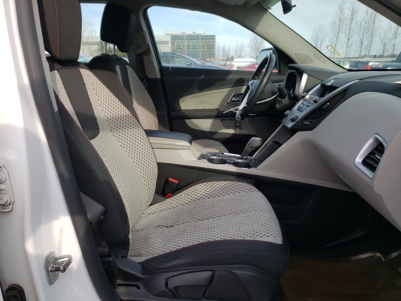Photo 5 from auction – 2010 CHEVROLET EQUINOX LS with VIN 2CNFLCEW8A6370830