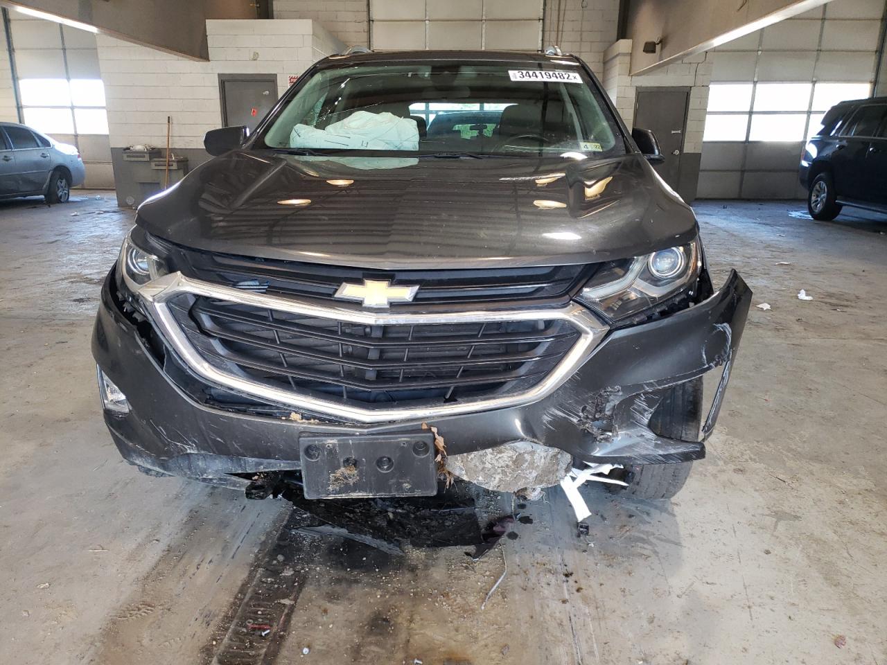 Photo 9 from auction – 2020 CHEVROLET EQUINOX LT with VIN 3GNAXKEV7LL254271