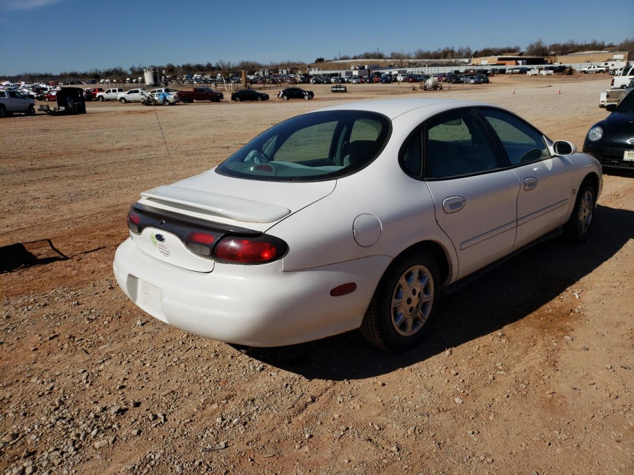 Photo 4 from auction – 1998 FORD TAURUS LX with VIN 1FAFP52S9WA189791