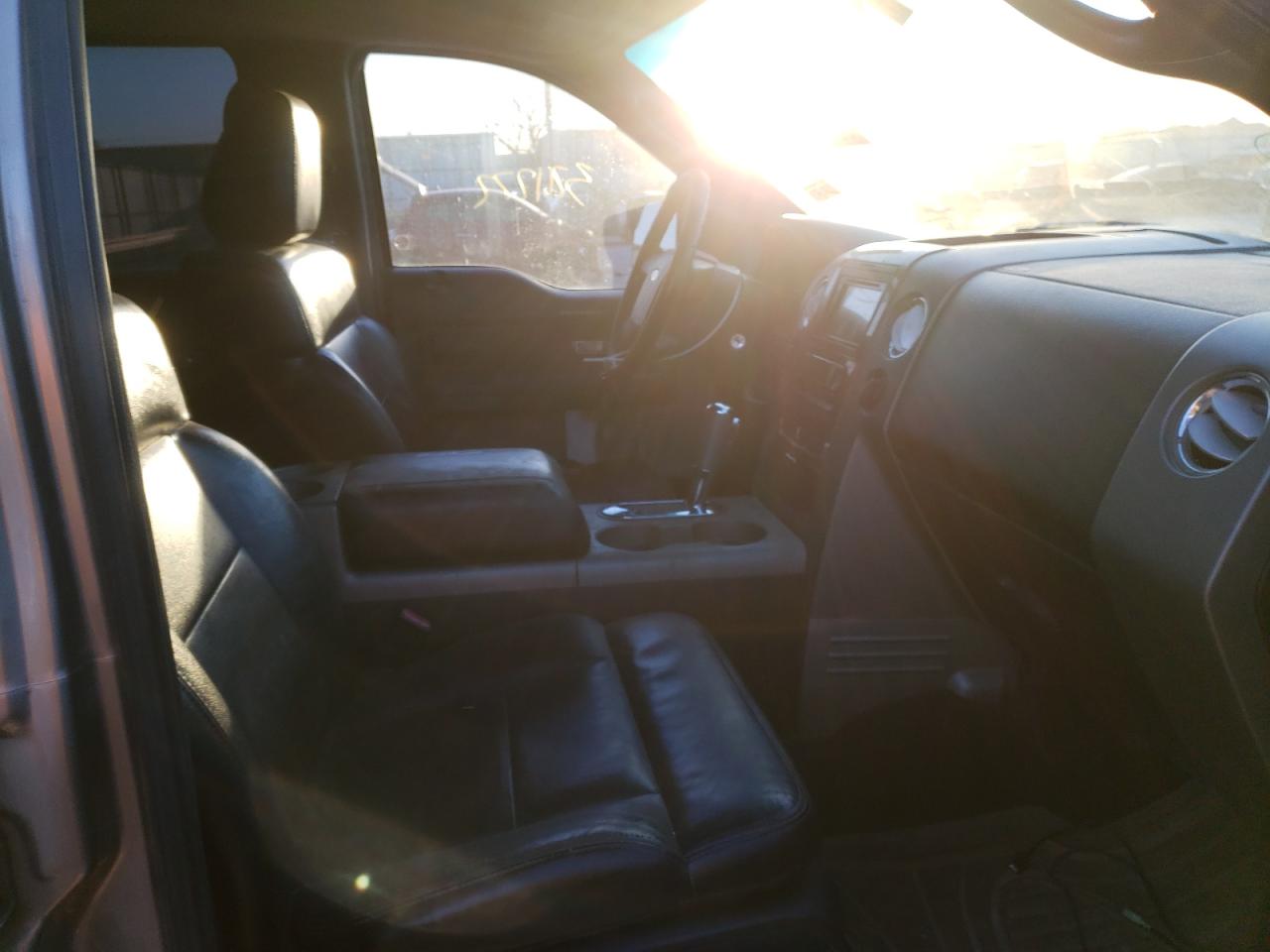 Photo 5 from auction – 2004 FORD F150 SUPER with VIN 1FTPW14504KC69392