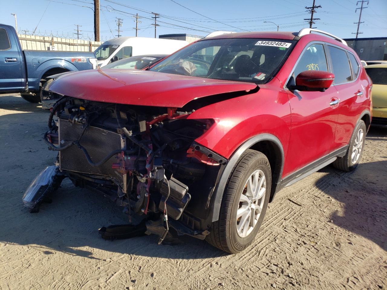 Photo 2 from auction – 2017 NISSAN ROGUE S with VIN JN8AT2MT4HW408350