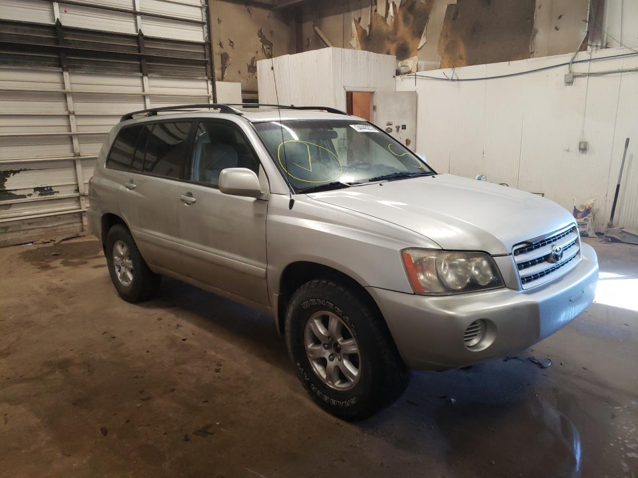 TOYOTA HIGHLANDER 2002 with VIN JTEHF21A120068648 - Photo from auction