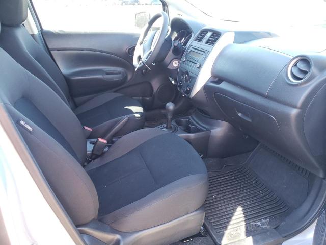 Photo 5 from auction – 2015 NISSAN VERSA NOTE with VIN 3N1CE2CP2FL433191