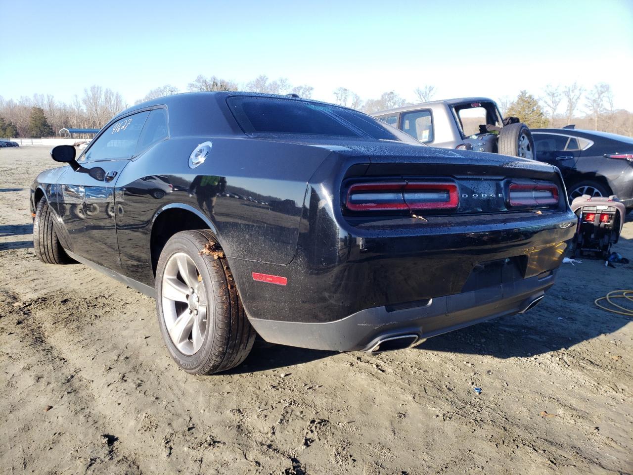 Photo 3 from auction – 2016 DODGE CHALLENGER with VIN 2C3CDZAG5GH158250