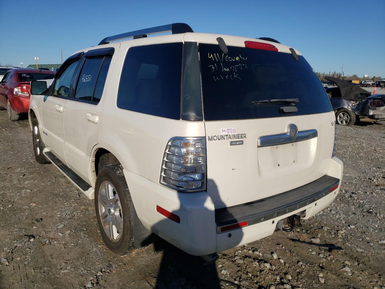 Photo 3 from auction – 2008 MERCURY MOUNTAINEE with VIN 4M2EU38818UJ09474