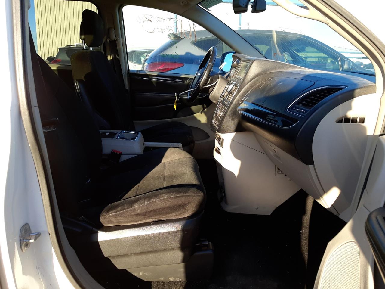 Zdjęcie 5 z aukcji – 2011 CHRYSLER TOWN & COU z VIN 2A4RR5DG6BR797472