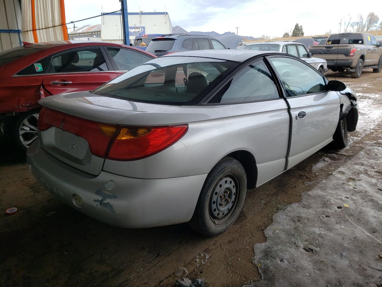 Photo 4 from auction – 2002 SATURN SC1 with VIN 1G8ZN12852Z169828